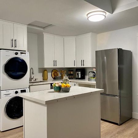 Tacoma 2 Bedrooms 1 Baths Sleep 5 With Compact Kitchen Eksteriør billede