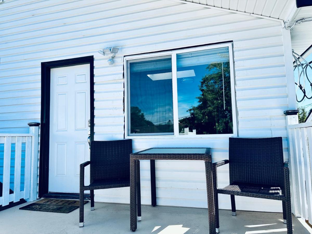 Tacoma 2 Bedrooms 1 Baths Sleep 5 With Compact Kitchen Eksteriør billede